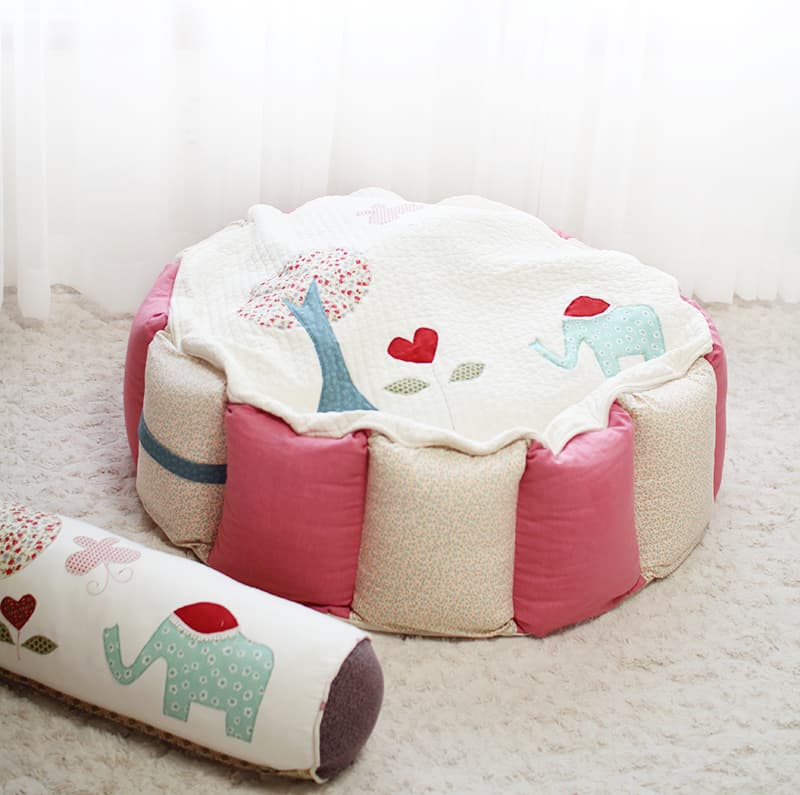 A Fabric Ball Pool-Pink and beige-